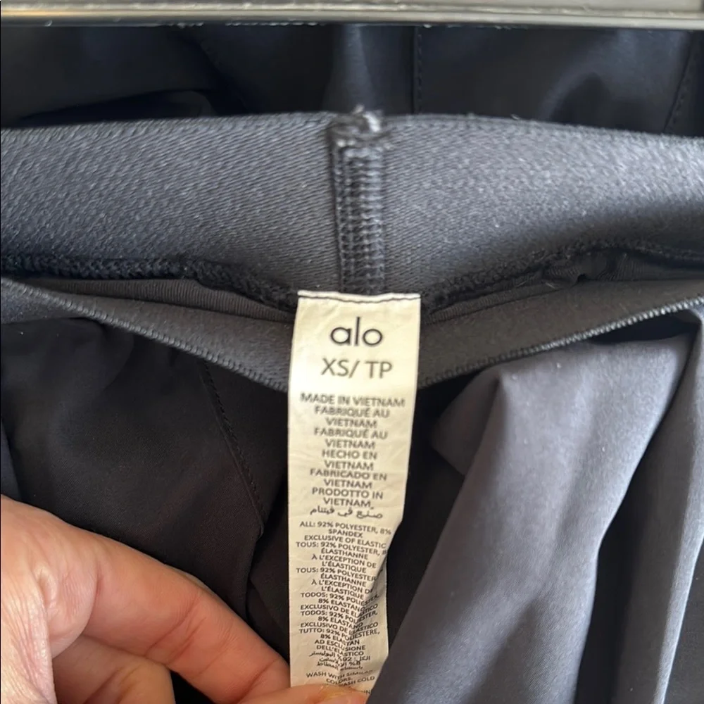 ALO Yoga Black Women's Skirt